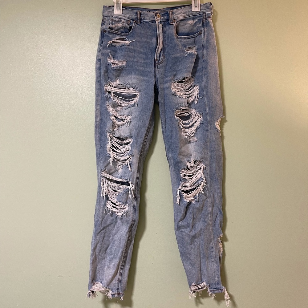 American Eagle Ripped Mom Jeans